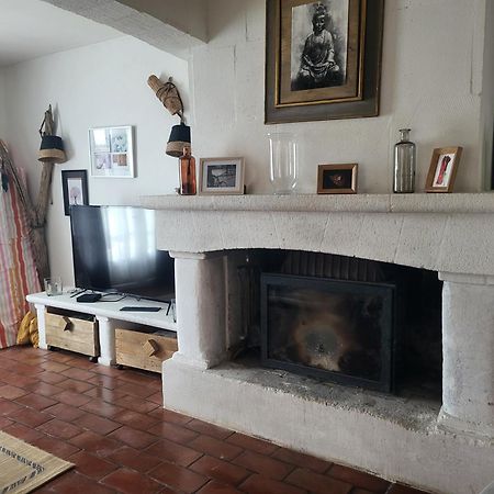 Maison Au Calme Sur Arles Villa Exteriör bild