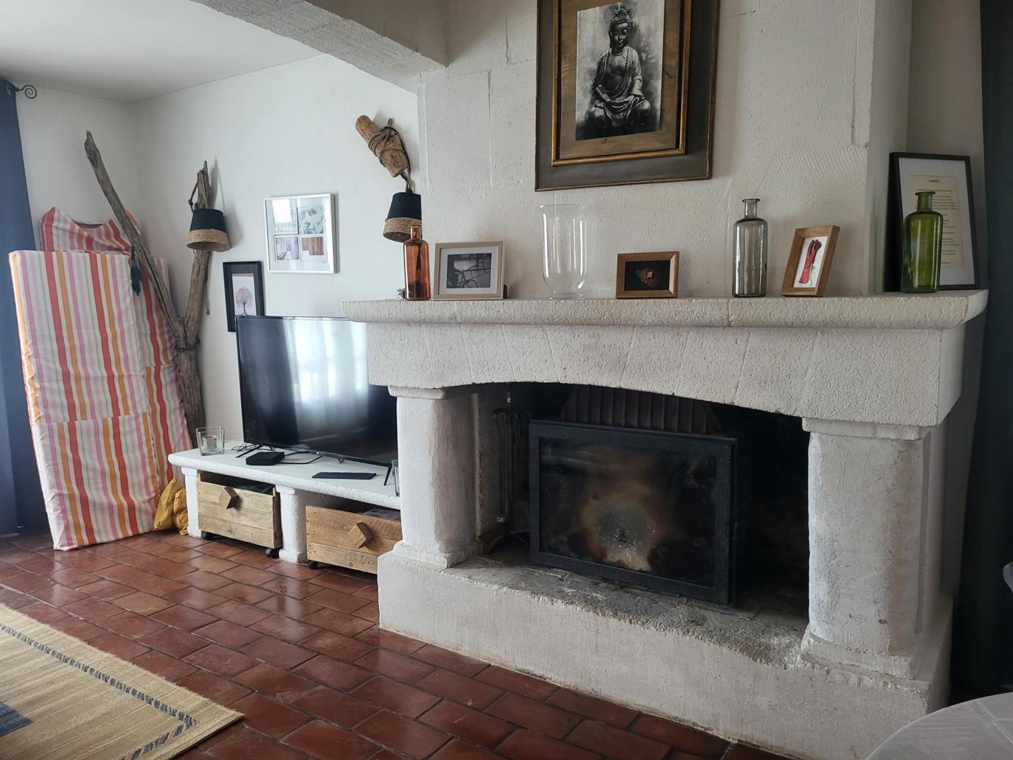 Maison Au Calme Sur Arles Villa Exteriör bild