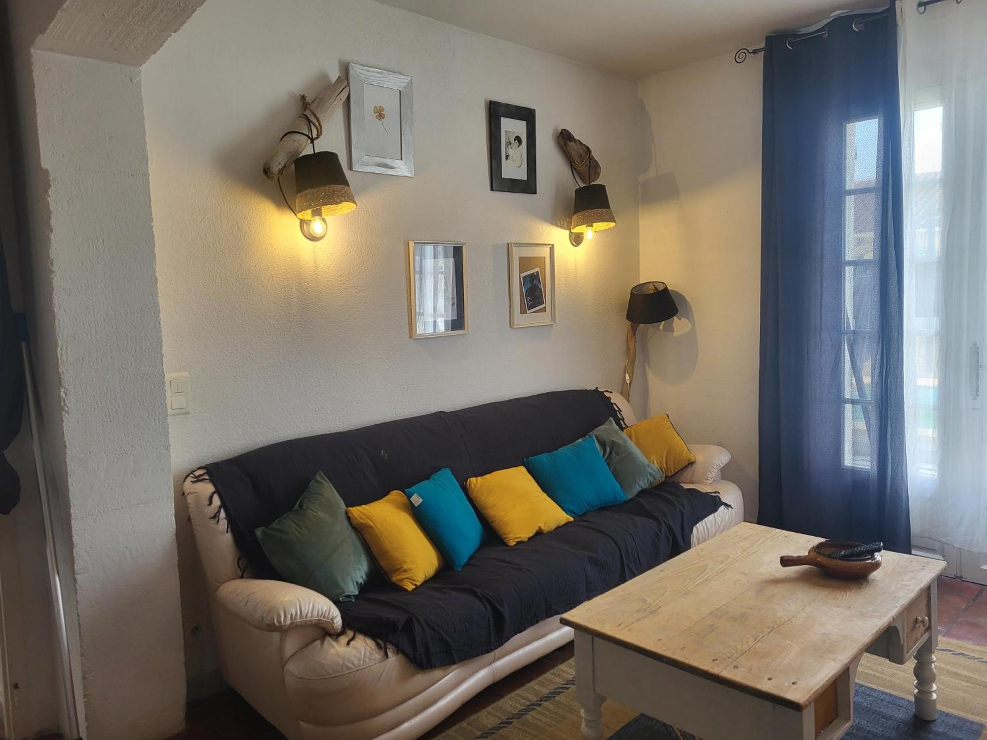 Maison Au Calme Sur Arles Villa Exteriör bild